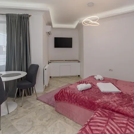 Zigzag Apartment Mamaia
